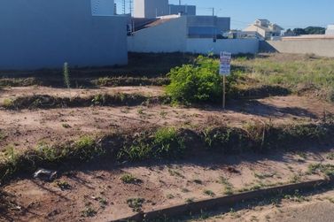 Terreno &agrave; venda - 126m&sup2; - Jardim Colorado