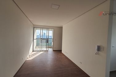 Apartamento para alugar - 72m&sup2; - Jardim Social