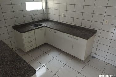Apartamento &agrave; venda - 58m&sup2; - Zona III