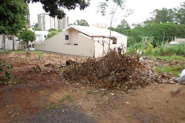 Terreno &agrave; venda - 261m&sup2; - Parque dos Bandeirantes