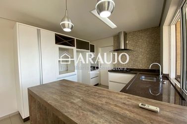 Apartamento &agrave; venda - 126m&sup2; - Edif&iacute;cio Villa Lobos - ZONA I