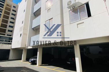 Apartamento &agrave; venda - 80m&sup2; - Zona III - Edif&iacute;cio California