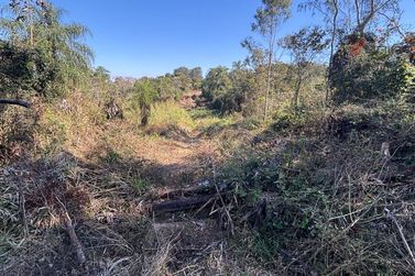 Fazenda &agrave; venda - 27383m&sup2; - Zona Rural