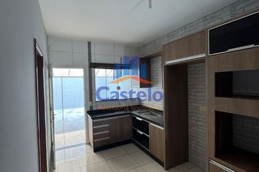 Casa &agrave; venda - 67m&sup2; - JARDIM ARAX&Aacute;