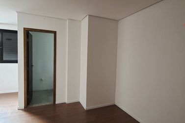 Apartamento &agrave; venda - 111m&sup2; - Zona I