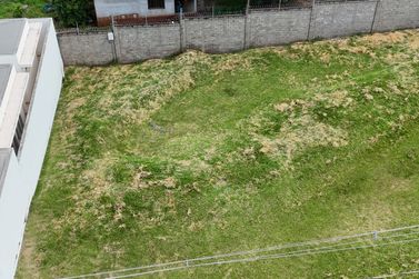 Terreno &agrave; venda - 324m&sup2; - Jardim Belvedere