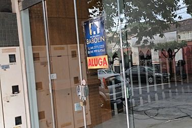 Sal&atilde;o Comercial para alugar - 50m&sup2; - ZONA II