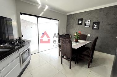 Casa &agrave; venda - 133m&sup2; - Jardim Caravelle