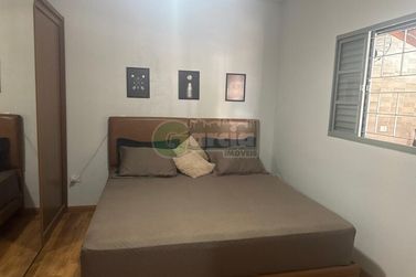 Casa &agrave; venda - 130m&sup2; - Parque Bandeirantes