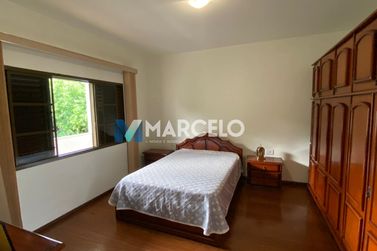 Sobrado &agrave; venda - 223m&sup2; - Zona II