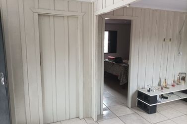 Casa &agrave; venda - 100m&sup2; - Jardim Colibri