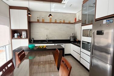 Casa &agrave; venda - 200m&sup2; - Parque Cidade Jardim