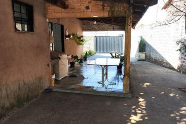 Casa &agrave; venda - Jardim Arco &Iacute;ris