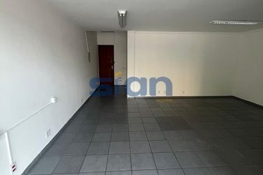 Apartamento &agrave; venda - 45m&sup2; - Zona 03