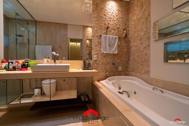 Casa &agrave; venda - 441m&sup2; - Condom&iacute;nio Soleil Residence