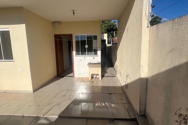 Casa para alugar - 100m&sup2; - Jardim Tropical