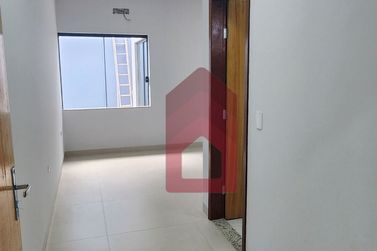 Casa &agrave; venda - 115m&sup2; - Jardim Interlagos II