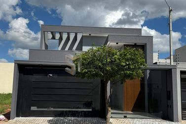Casa &agrave; venda - 120m&sup2; - Jardim Colorado