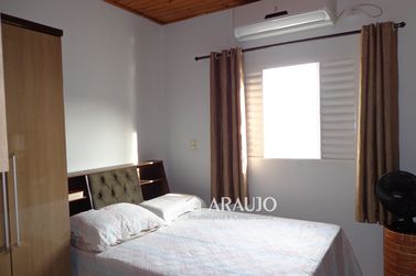 Casa &agrave; venda - 100m&sup2; - Jardim Panorama