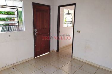 Casa para alugar - ZONA I
