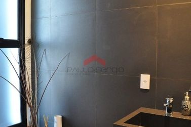 Sobrado &agrave; venda - 342m&sup2; - Conjunto Residencial Portal das &Aacute;guas