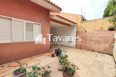 Casa &agrave; venda - Zona II