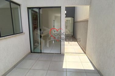 Casa &agrave; venda - 126m&sup2; - Parque Residencial Belo Monte