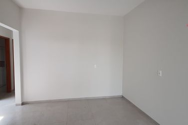 Casa para alugar - 100m&sup2; - Jardim Imigrantes
