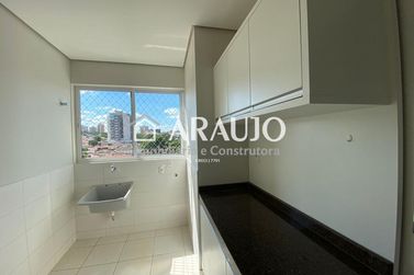 Apartamento &agrave; venda - 126m&sup2; - Edif&iacute;cio Villa Lobos - ZONA I