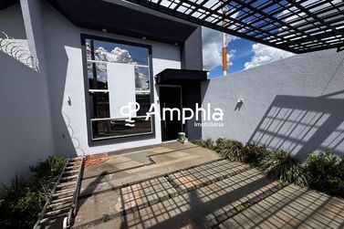 Casa &agrave; venda - 68m&sup2; - Santa Felicidade