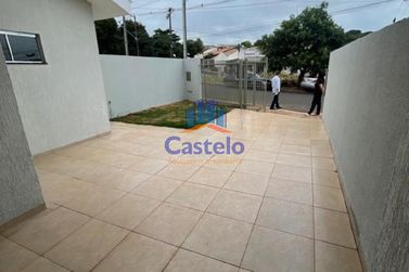 Casa &agrave; venda - 70m&sup2; - Jardim San Martim