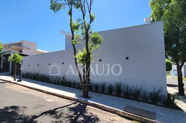 Casa &agrave; venda - 135m&sup2; - Jardim Alphaville