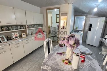 Casa &agrave; venda - 250m&sup2; - Jardim S&atilde;o Crist&oacute;v&atilde;o