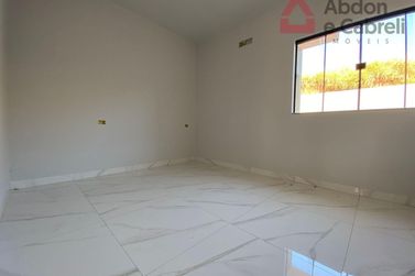 Casa &agrave; venda - 100m&sup2; - Parque Onix