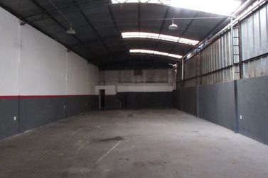 Sal&atilde;o Comercial para alugar - Jardim Para&iacute;so