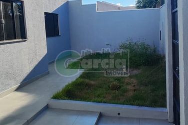 Casa &agrave; venda - 130m&sup2; - Jardim Aeroporto II