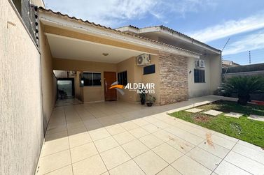 Casa &agrave; venda - 120m&sup2; - Jardim Veneza