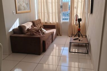 Apartamento para alugar - 78m&sup2; - ZONA II