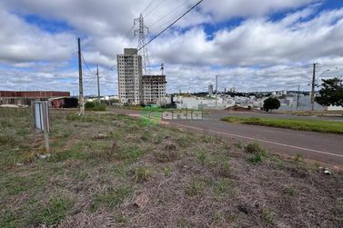 Terreno &agrave; venda - 810m&sup2; - Parque Residencial Interlagos