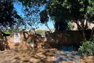 Terreno &agrave; venda - 364m&sup2; - Zona IV