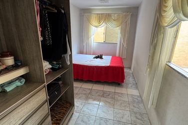 Casa &agrave; venda - 75m&sup2; - Conjunto Residencial Guarani III