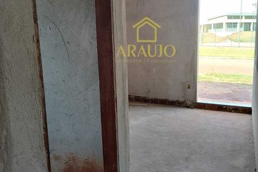 Casa &agrave; venda - 200m&sup2; - Porto Camargo