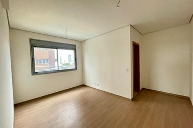 Apartamento &agrave; venda - 223m&sup2; - ZONA II