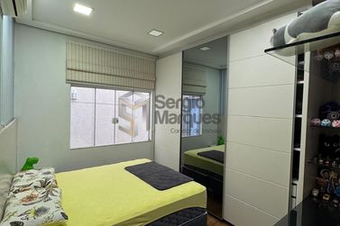 Casa &agrave; venda - 415m&sup2; - Zona V