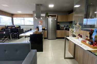 Apartamento &agrave; venda - 144m&sup2; - ZONA III