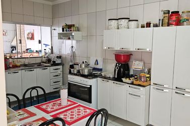 Casa &agrave; venda - 75m&sup2; - Jardim Soluar