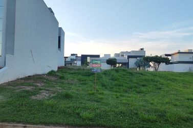 Terreno &agrave; venda - 252m&sup2; - Paysage Essenza Condom&iacute;nio