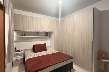 Casa &agrave; venda - 102m&sup2; - Parque Residencial Interlagos