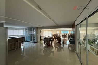 Apartamento &agrave; venda - 180m&sup2; - Zona III