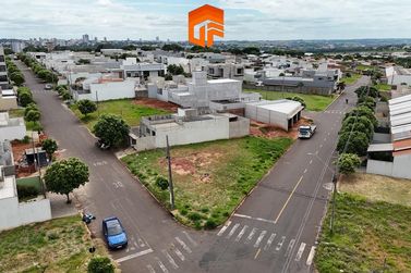 Terreno &agrave; venda - 333m&sup2; - Jardim Colorado